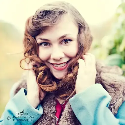 A natural outdoor headshot in winter